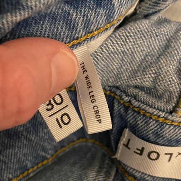 LOFT Light Blue Wide Leg Cropped Jeans - Picture 4 of 7